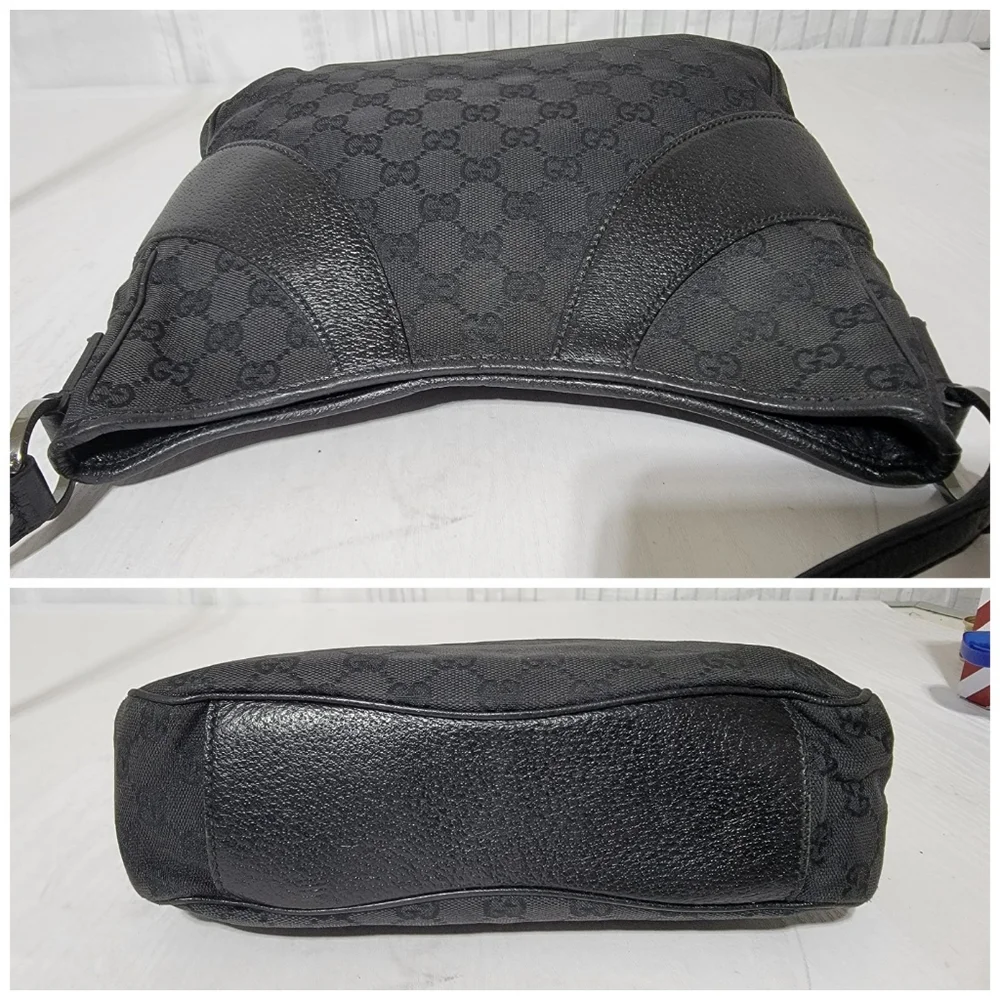GUCCI Monogram Curved Hobo GG Canvas with Leather Bag